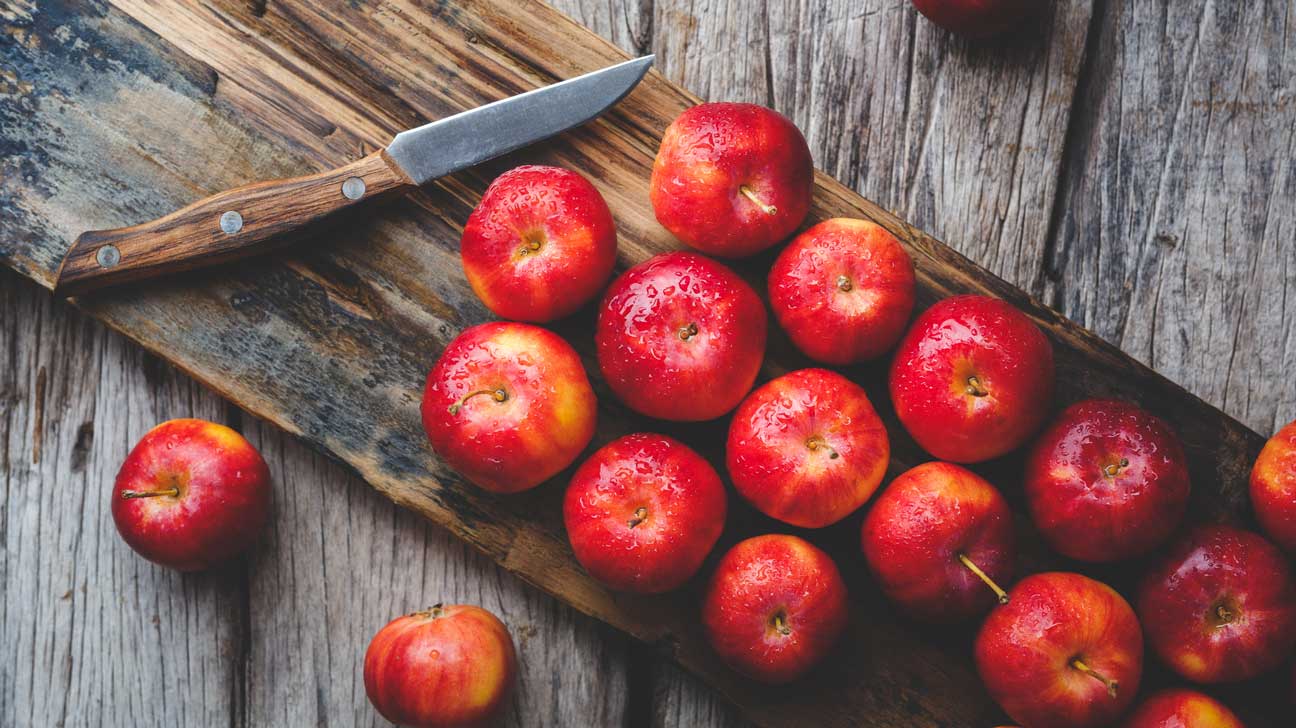 فوائد  اكل التفاح ال10 لجسم الانسان