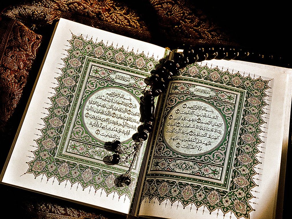 افضل 10 قراء القرآن الكريم في العالم